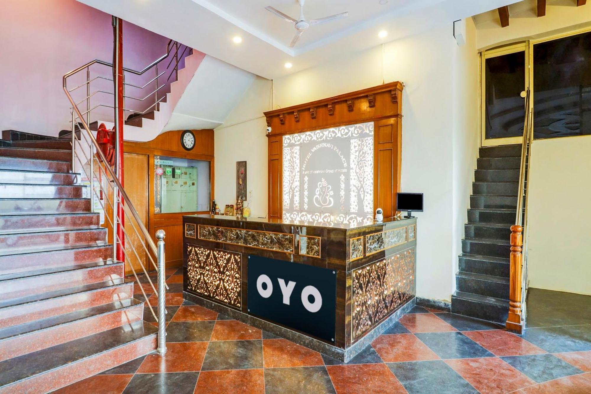 Hotel Super Collection O 77115 Vaishnavi Palace Hyderabad